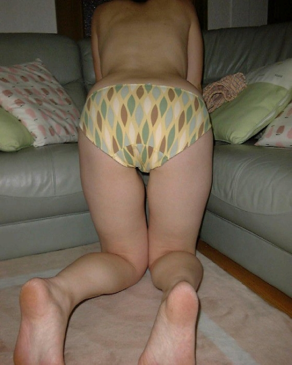 フルバックパンツを履いてる女の子のエロ画像!ケツがデカい子も安心w 264 フルバックパンツを履いてる女の子のエロ画像!ケツがデカい子も安心w 263 img 6a84457f4c6f5
