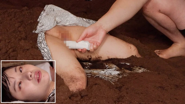【抜けるエロ画像】トイレシーンや着替えシーンなどなど!(33枚) | エロ画像ギャラリー 50 【抜けるエロ画像】トイレシーンや着替えシーンなどなど!(33枚) | エロ画像ギャラリー 49 img 6a8d63cacfabe