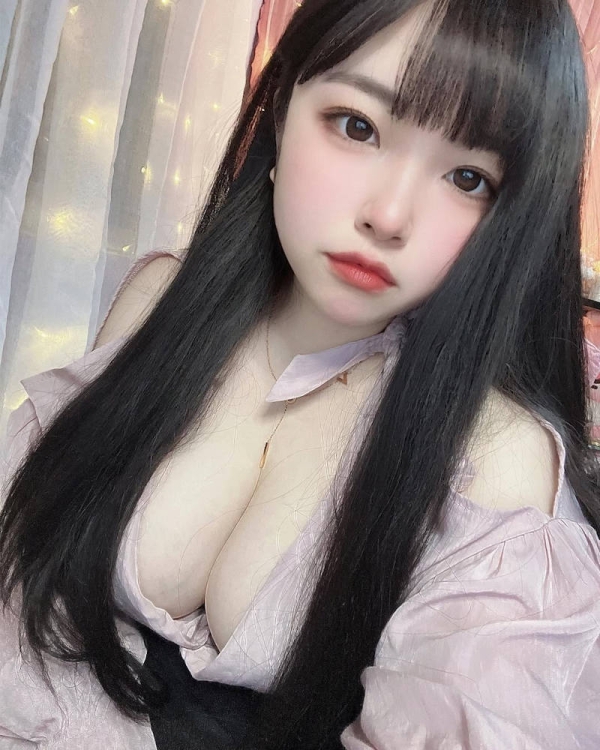 エッッ!てなる爆乳の谷間エロ画像 - 性癖エロ画像 センギリ 32 エッッ!てなる爆乳の谷間エロ画像 - 性癖エロ画像 センギリ 31 img 6a9239533ff95