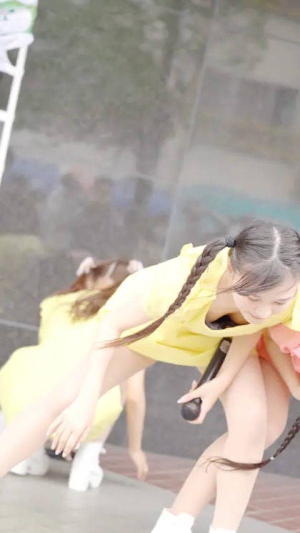 ブラジャー見えたアイドルのエロハプニング画像 - 性癖エロ画像 センギリ 28 ブラジャー見えたアイドルのエロハプニング画像 - 性癖エロ画像 センギリ 27 img 6a92e2a8776e9