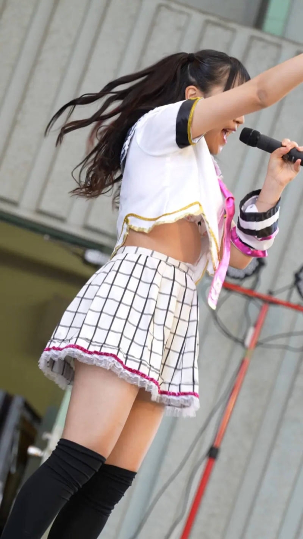 ブラジャー見えたアイドルのエロハプニング画像 - 性癖エロ画像 センギリ 78 ブラジャー見えたアイドルのエロハプニング画像 - 性癖エロ画像 センギリ 77 img 6a92e2c407dbc