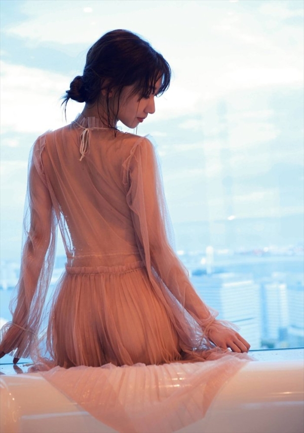 お尻の割れ目までバッチリ披露しちゃった女性芸能人たち | エロ画像が見たいんだ! 130 お尻の割れ目までバッチリ披露しちゃった女性芸能人たち | エロ画像が見たいんだ! 129 img 6aad4051accb1
