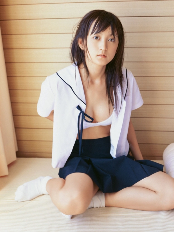シャツやブラウスを脱ぎかけな透明感のある女の子のエロ画像! 208 シャツやブラウスを脱ぎかけな透明感のある女の子のエロ画像! 207 img 6aafab0b3909f