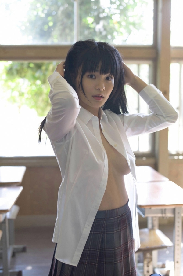 シャツやブラウスを脱ぎかけな透明感のある女の子のエロ画像! 226 シャツやブラウスを脱ぎかけな透明感のある女の子のエロ画像! 225 img 6aafab0cb1fd7