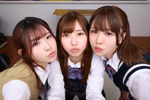 【抜けるエロ画像】美女がパンチラしてたり女子校生から手コキされたり!(42枚) | エロ画像ギャラリー 26 【抜けるエロ画像】美女がパンチラしてたり女子校生から手コキされたり!(42枚) | エロ画像ギャラリー 25 img 6ab0fc5086355