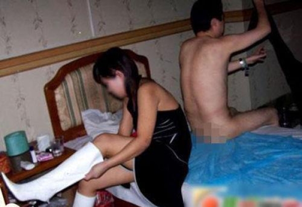 摘発された直後の風俗店内の様子がわかるヤバイエロ画像 | 素人エロ画像やったる夫 10 摘発された直後の風俗店内の様子がわかるヤバイエロ画像 | 素人エロ画像やったる夫 9 img 6ab3bbdee868b
