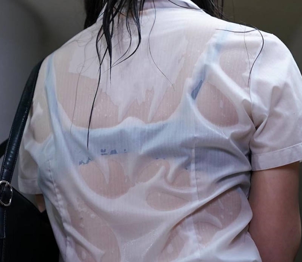 ずぶ濡れ透けブラ女子のエロ画像 - 性癖エロ画像 センギリ 28 ずぶ濡れ透けブラ女子のエロ画像 - 性癖エロ画像 センギリ 27 img 6ac64d714d0b3