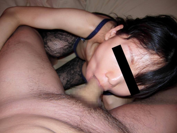 風俗嬢バリにペニスを頬張る人妻熟女のフェラチオwww | 素人エロ画像やったる夫 16 風俗嬢バリにペニスを頬張る人妻熟女のフェラチオwww | 素人エロ画像やったる夫 15 img 6ae1fc1f2caa2