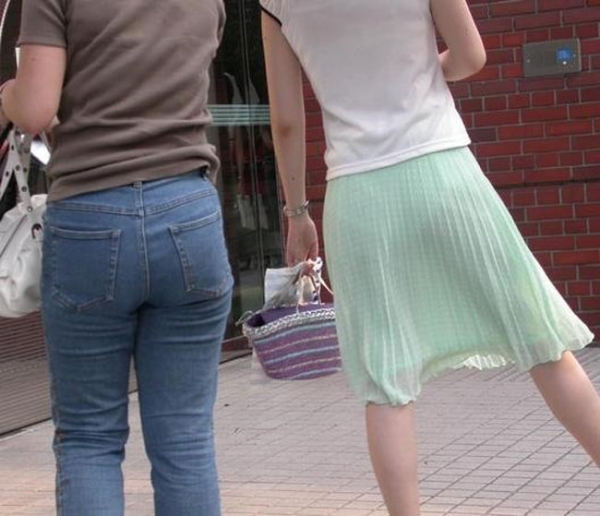 夏も終わるし街で見かけたパンツ透け透け娘の街撮り放出wwww | 素人エロ画像やったる夫 60 夏も終わるし街で見かけたパンツ透け透け娘の街撮り放出wwww | 素人エロ画像やったる夫 59 img 6ae3317f1f91f